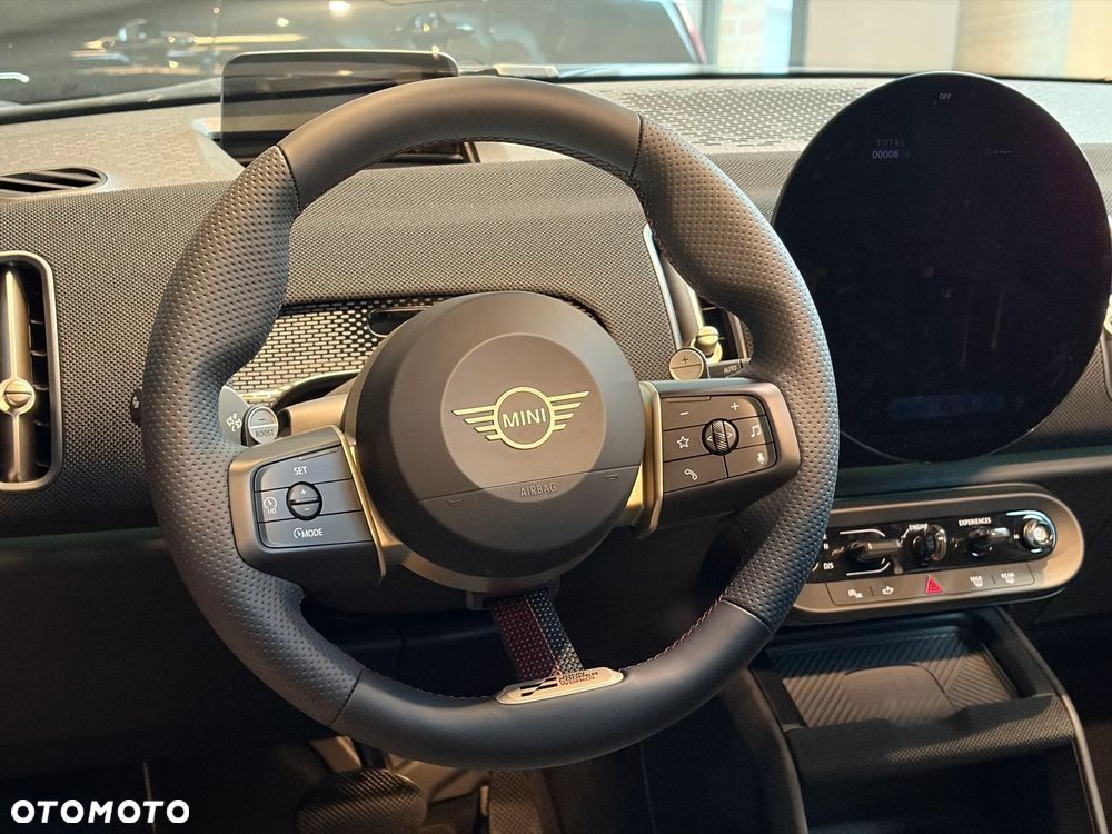 MINI Countryman C John Cooper Works Trim - 8