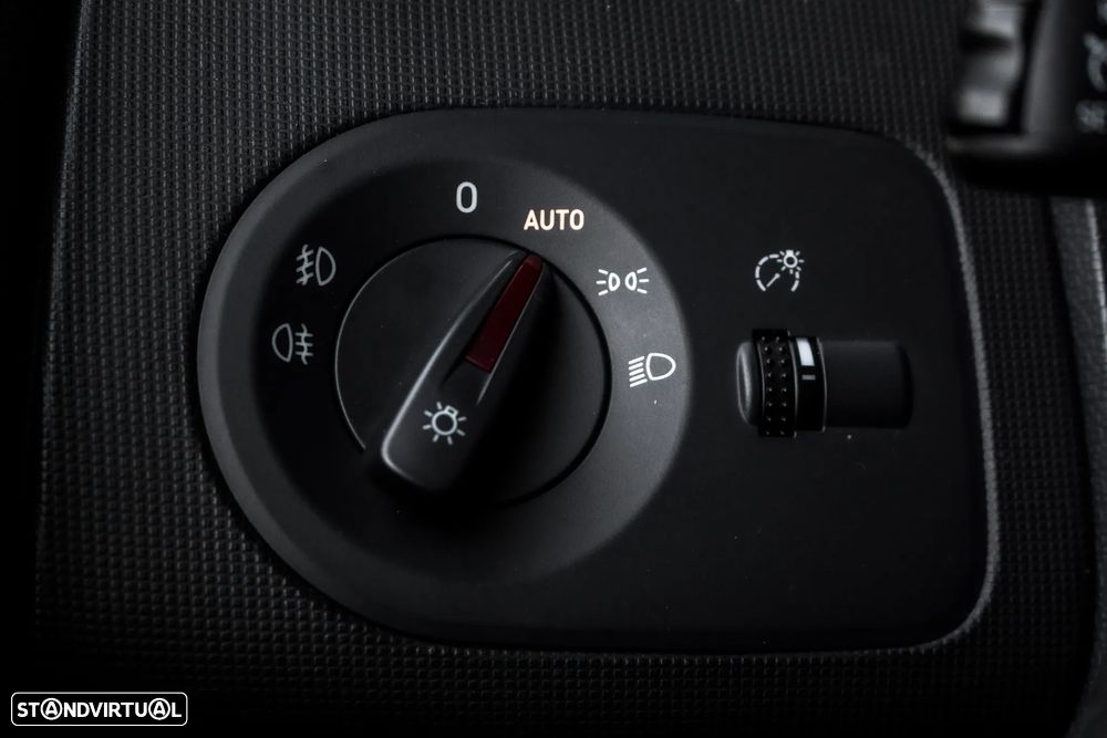 SEAT Ibiza ST 1.6 TDI FR 30 Anos - 16