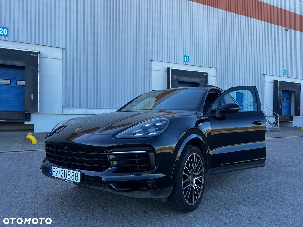 Porsche Cayenne S - 1