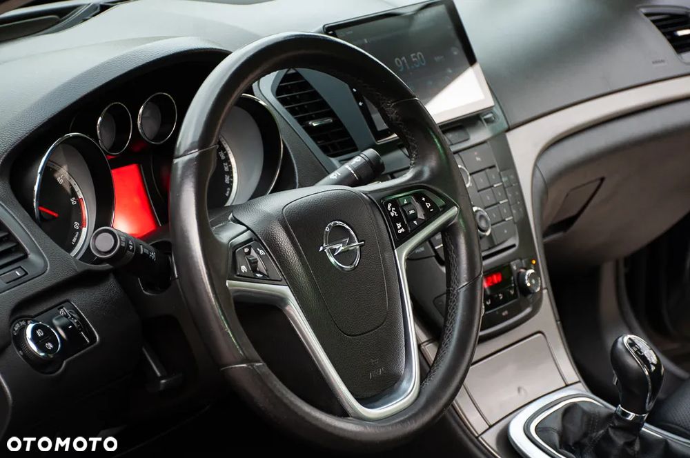 Opel Insignia - 30