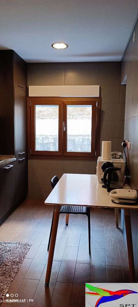 Apartamento T2 Remodelado 1º Andar (central) VFXIRA Coz/Equipada. - Grande imagem: 4/15
