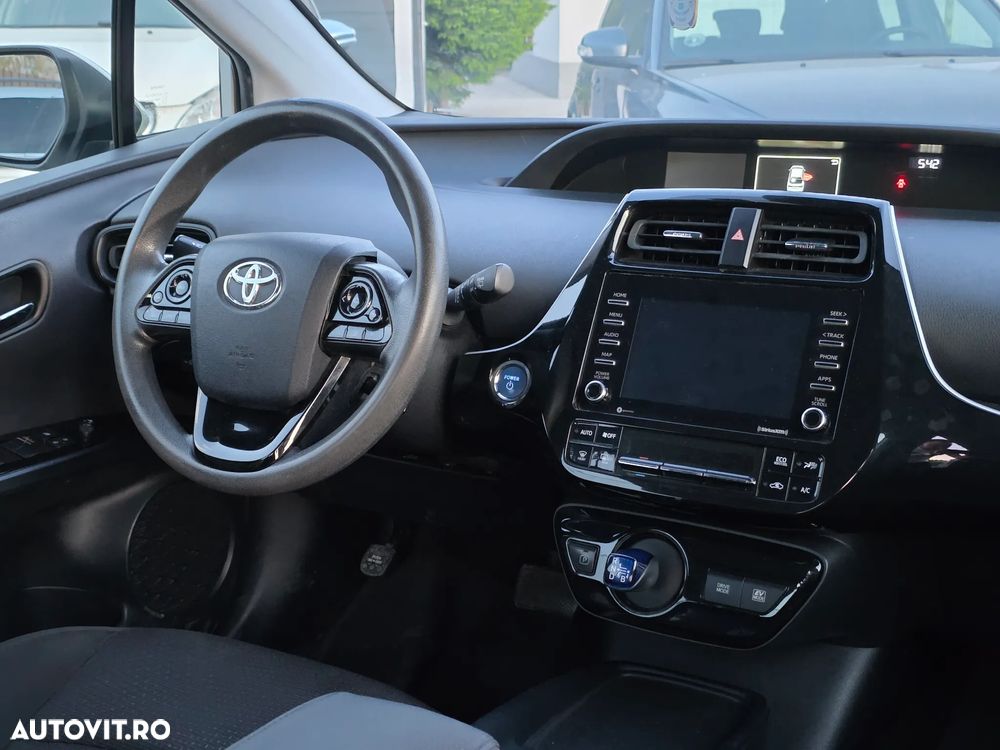 Toyota Prius - 16