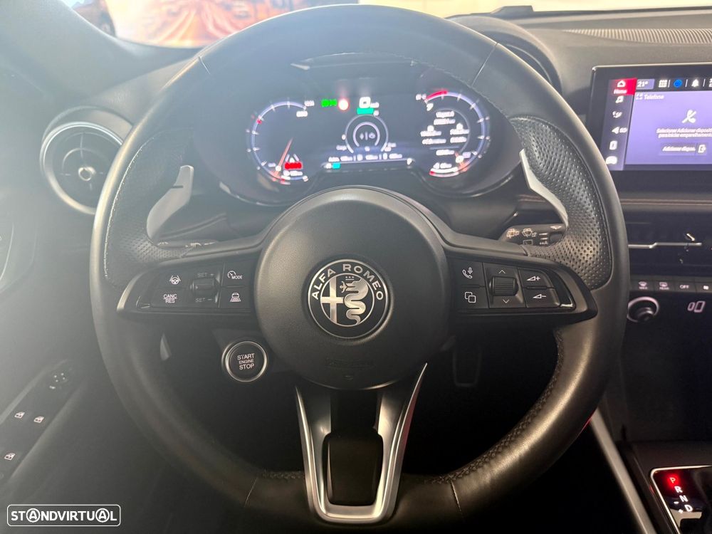 Alfa Romeo Tonale 1.3 Plug-In Hybrid Edizione Speciale e-AWD - 23