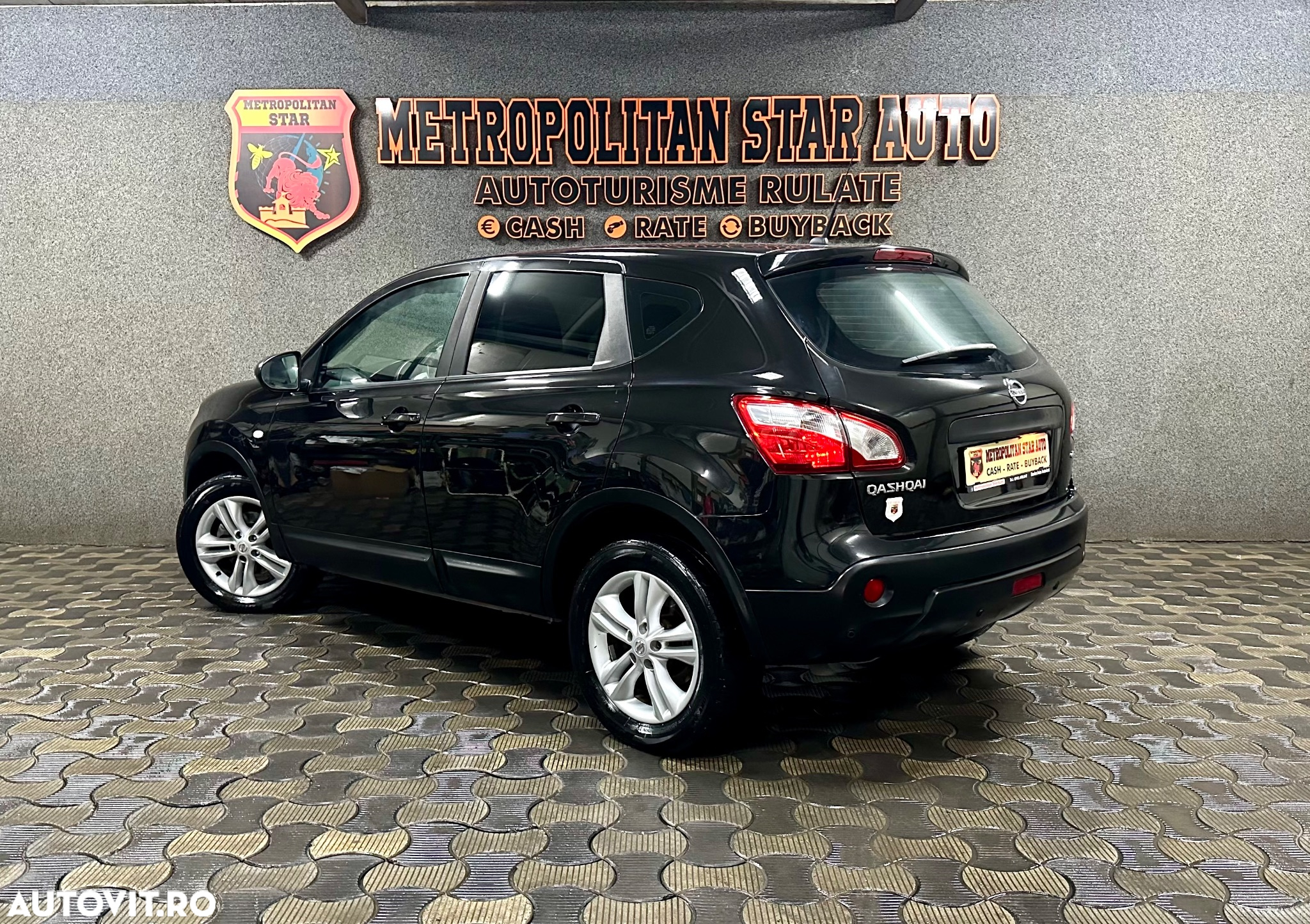 Nissan Qashqai 1.5 DCI Start/Stop Tekna - 4