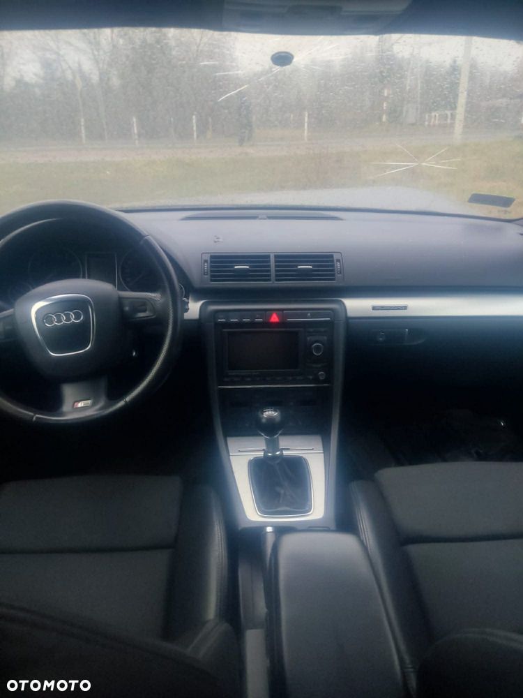 Audi A4 Avant 1.8 T quattro - 7