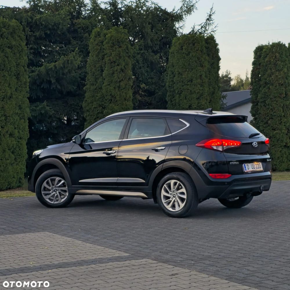 Hyundai Tucson 1.6 GDI BlueDrive Design 2WD - 17