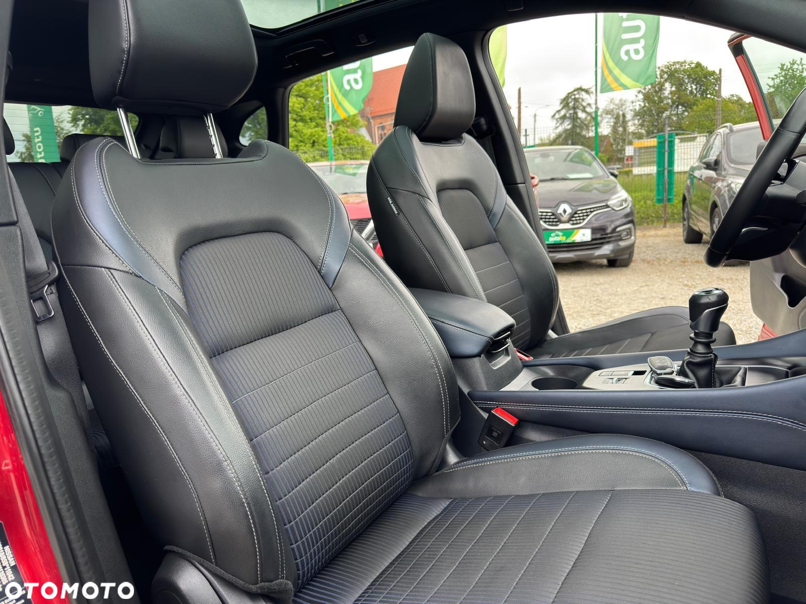 Nissan Qashqai 1.3 DIG-T MHEV Tekna - 23