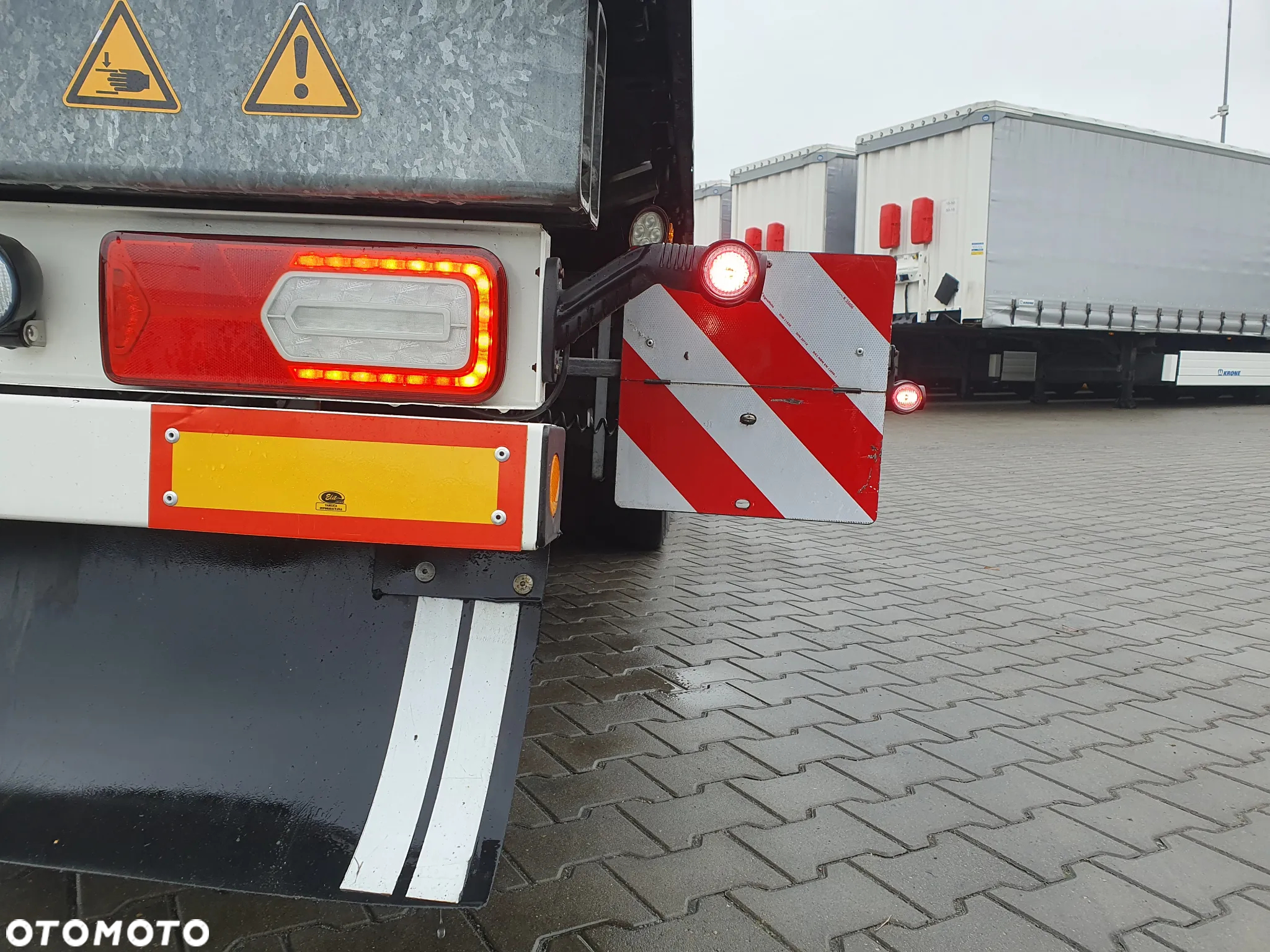 Schmitz Cargobull S01 - 21