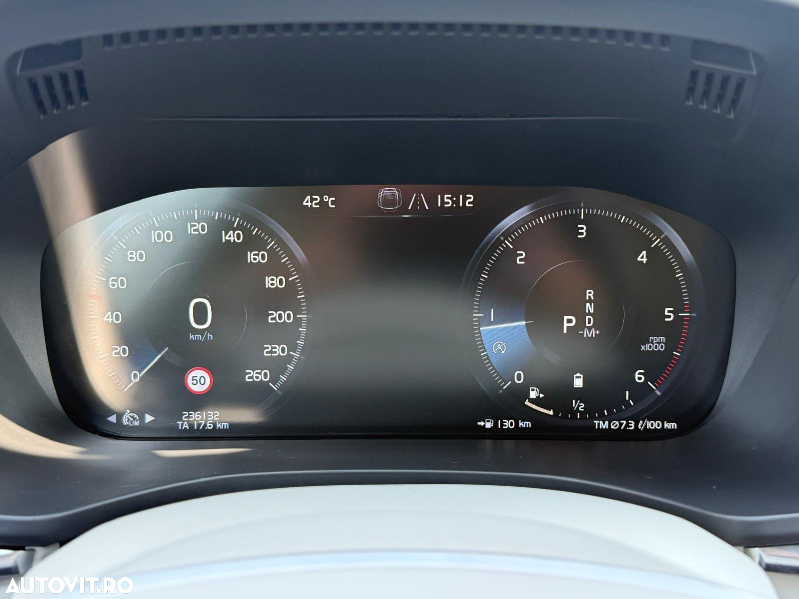 Volvo XC 60 B4 D Geartronic Momentum Pro - 24