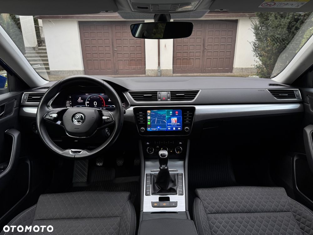 Skoda Superb 2.0 TDI SCR Ambition - 7