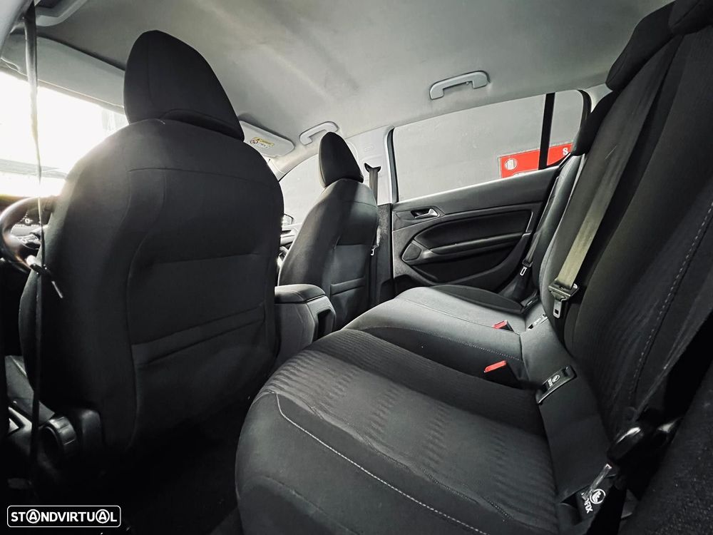 Peugeot 308 1.6 BlueHDi Allure - 31