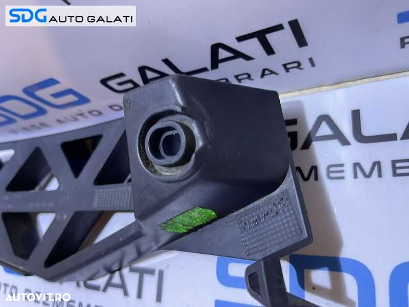 Suport Ghidaj Culisant Dreapta Spoiler Bara Spate Skoda Octavia 2 Facelift Hatchback Berlina 2008 - 2013 Cod 1Z5807394 - 5