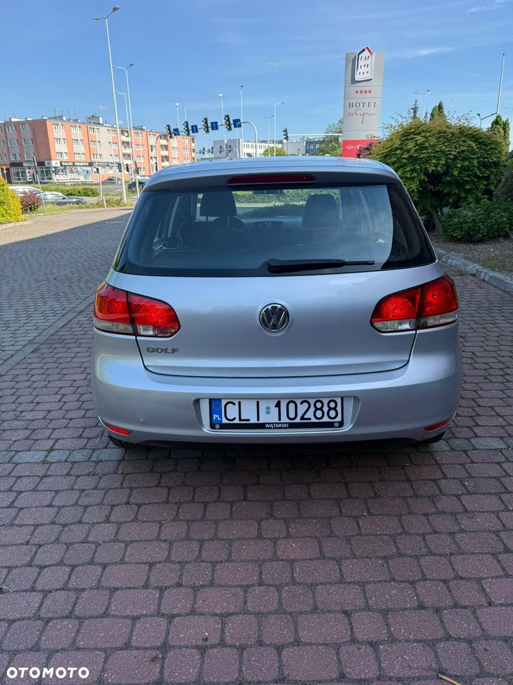 Volkswagen Golf - 16