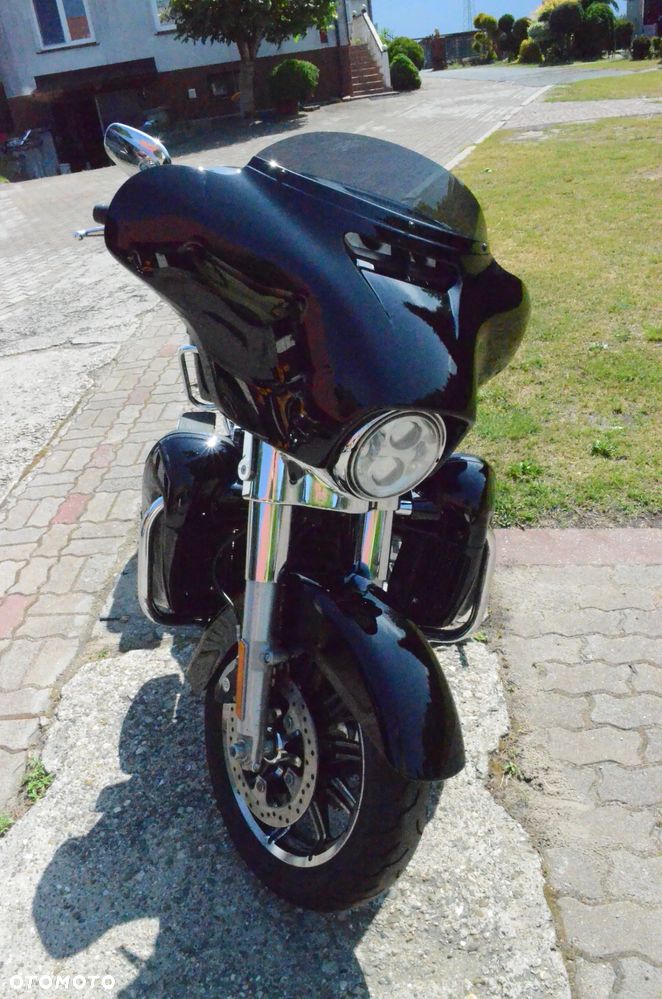 Harley-Davidson Touring Road King - 41