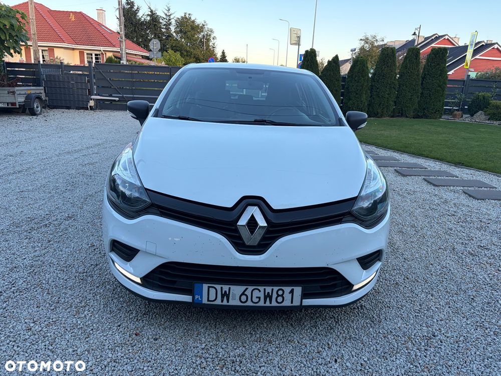 Renault Clio - 2