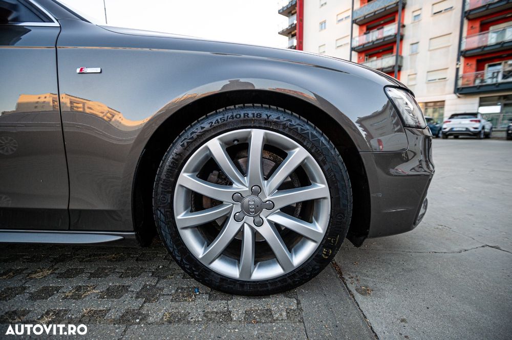 Audi A4 Avant 2.0 TDI Multitronic - 7