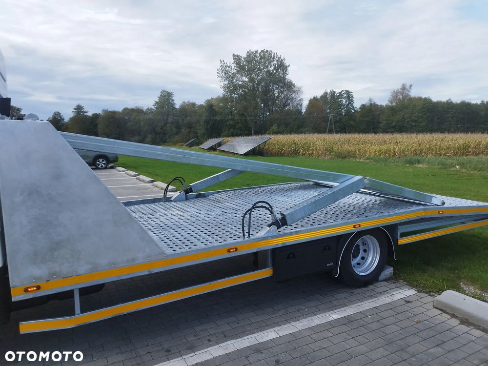 Iveco Daily - 12