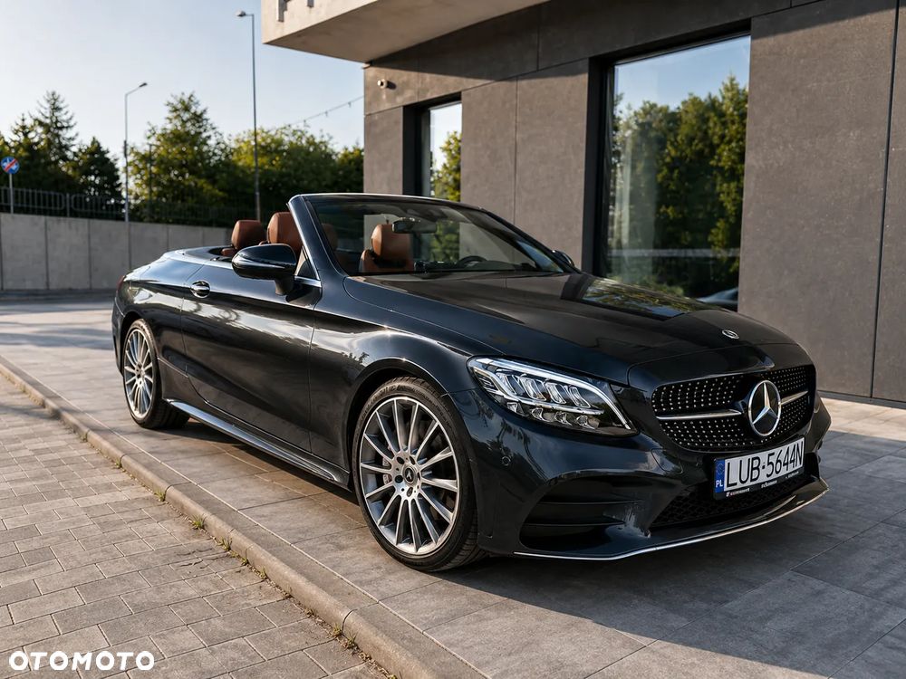 Mercedes-Benz Klasa C 300 9G-TRONIC - 4