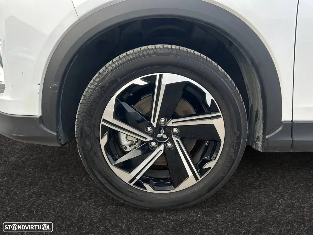 Mitsubishi Eclipse Cross 2.4 PHEV eMotion - 14