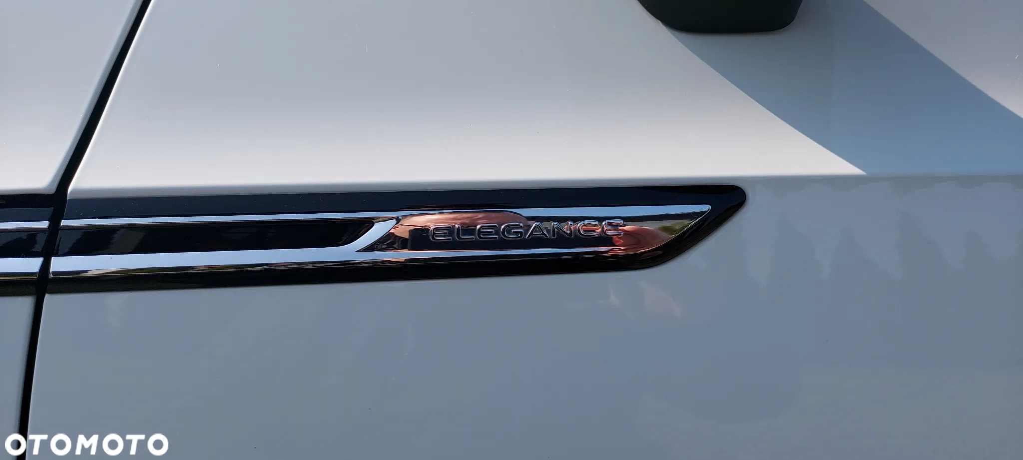 Volkswagen Arteon Shooting Brake 2.0 TDI SCR 4Motion DSG Elegance - 17