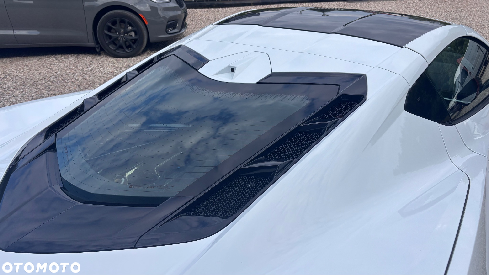 Chevrolet Corvette Stingray 3LT 6.2 V8 Automatik - 22