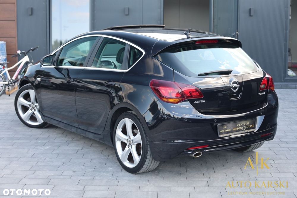 Opel Astra - 10