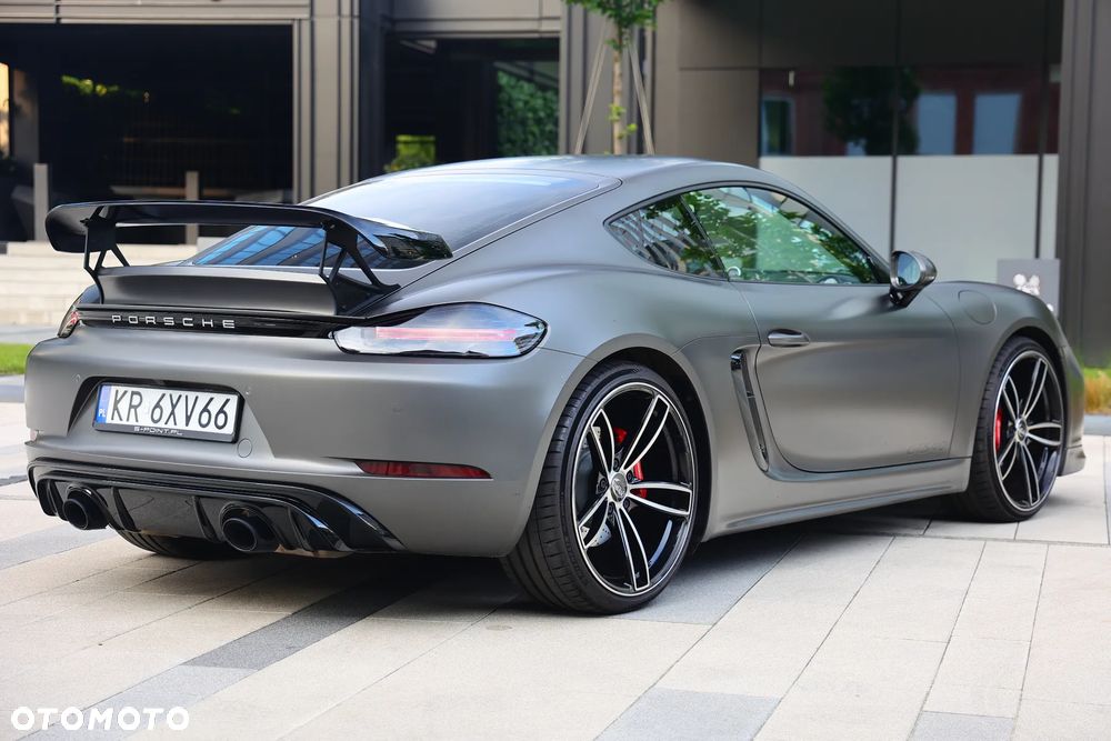 Porsche 718 Cayman - 5