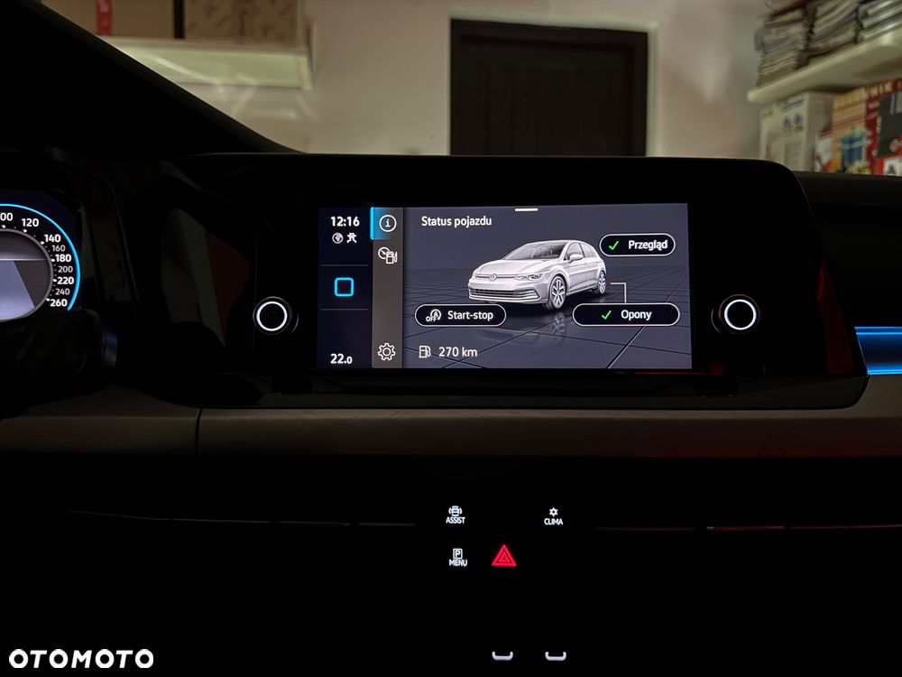 Volkswagen Golf VIII 1.5 TSI EVO Life - 33