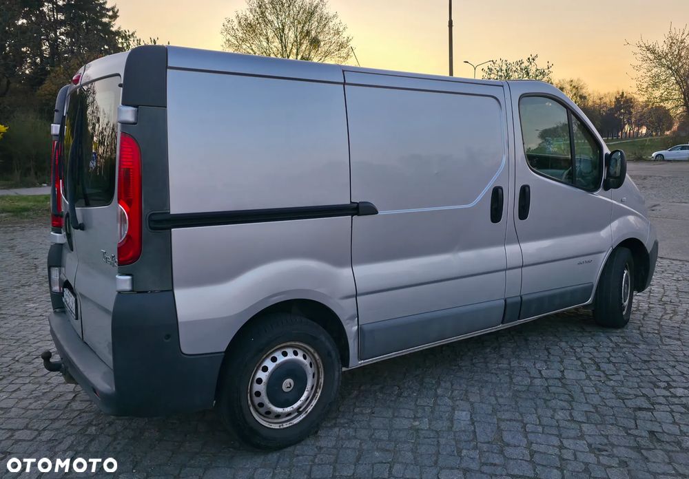 Renault Trafic - 7