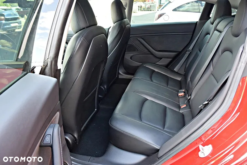 Tesla Model 3 Langstreckenbatterie Allradantrieb Dual Motor - 25