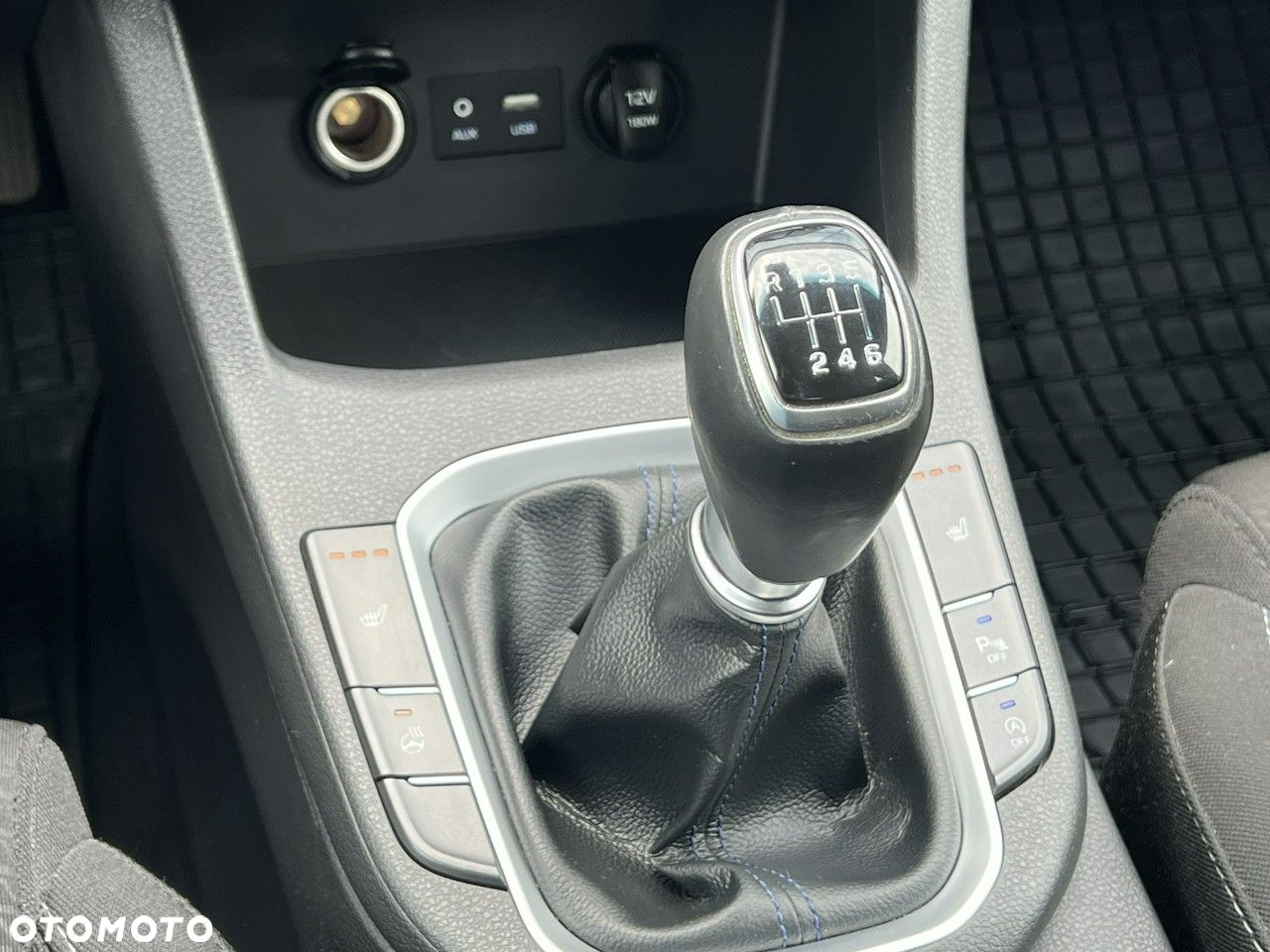 Hyundai i30 - 27