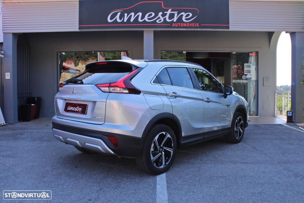 Mitsubishi Eclipse Cross 2.4 PHEV eStyle - 4