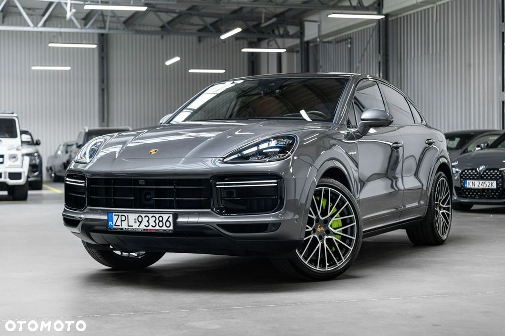 Porsche Cayenne - 2