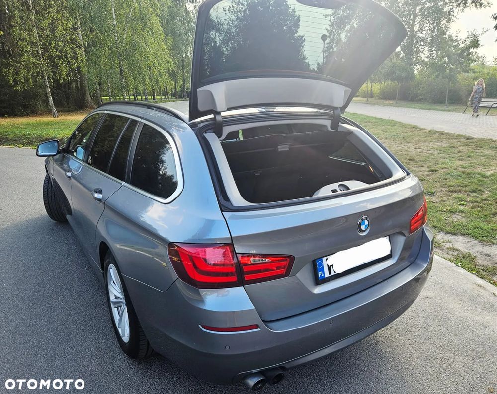 BMW Seria 5 520d - 14