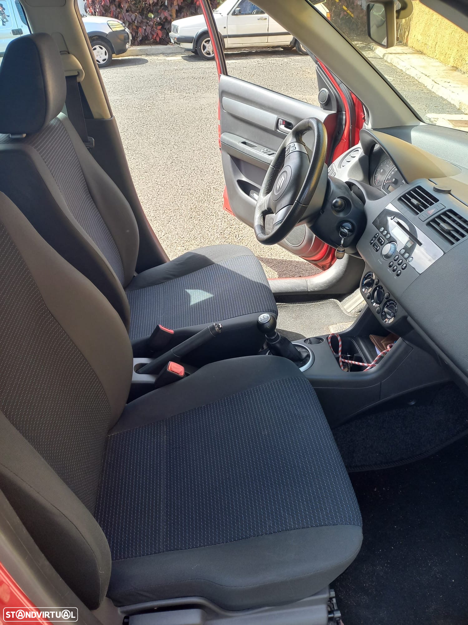 Suzuki Swift 1.3 16V GL - 7