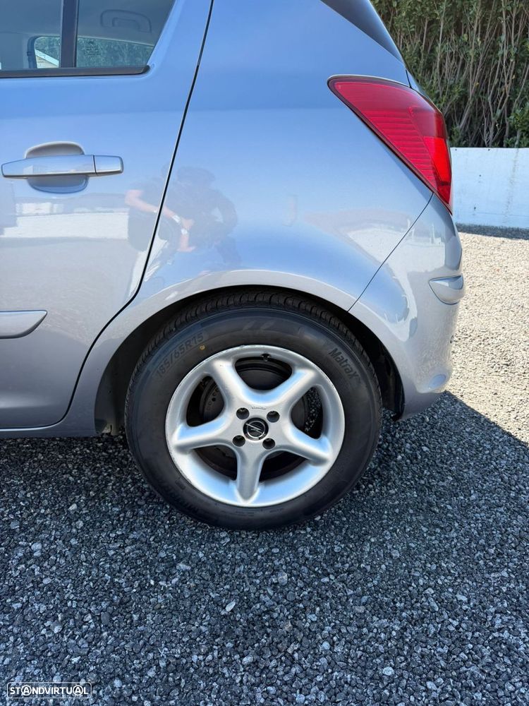 Opel Corsa 1.3 CDTi Enjoy - 14