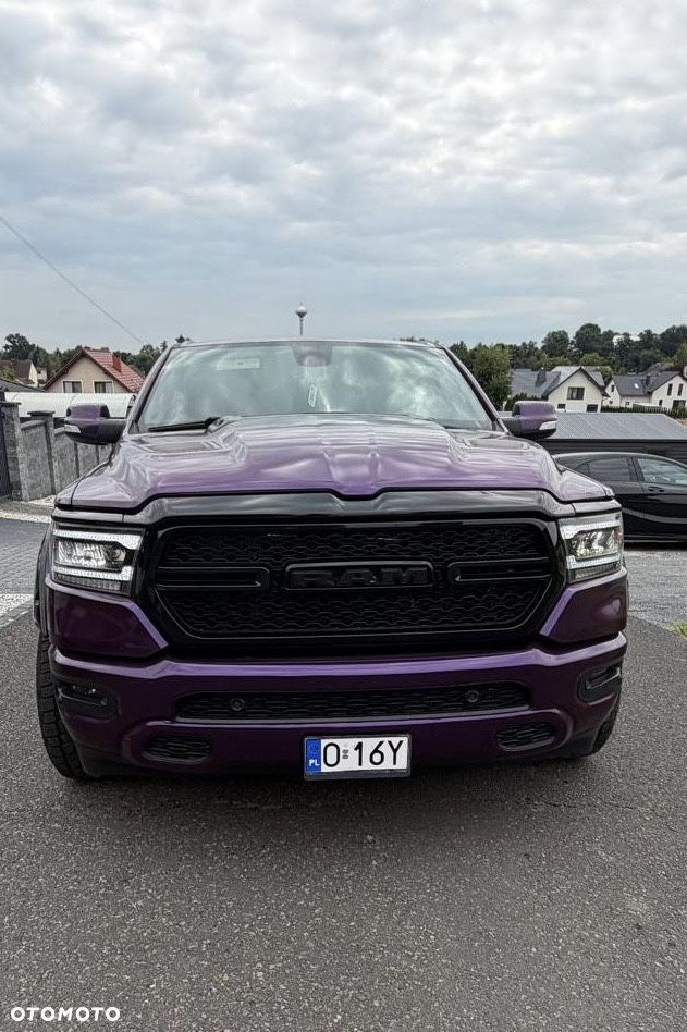 Dodge RAM - 1