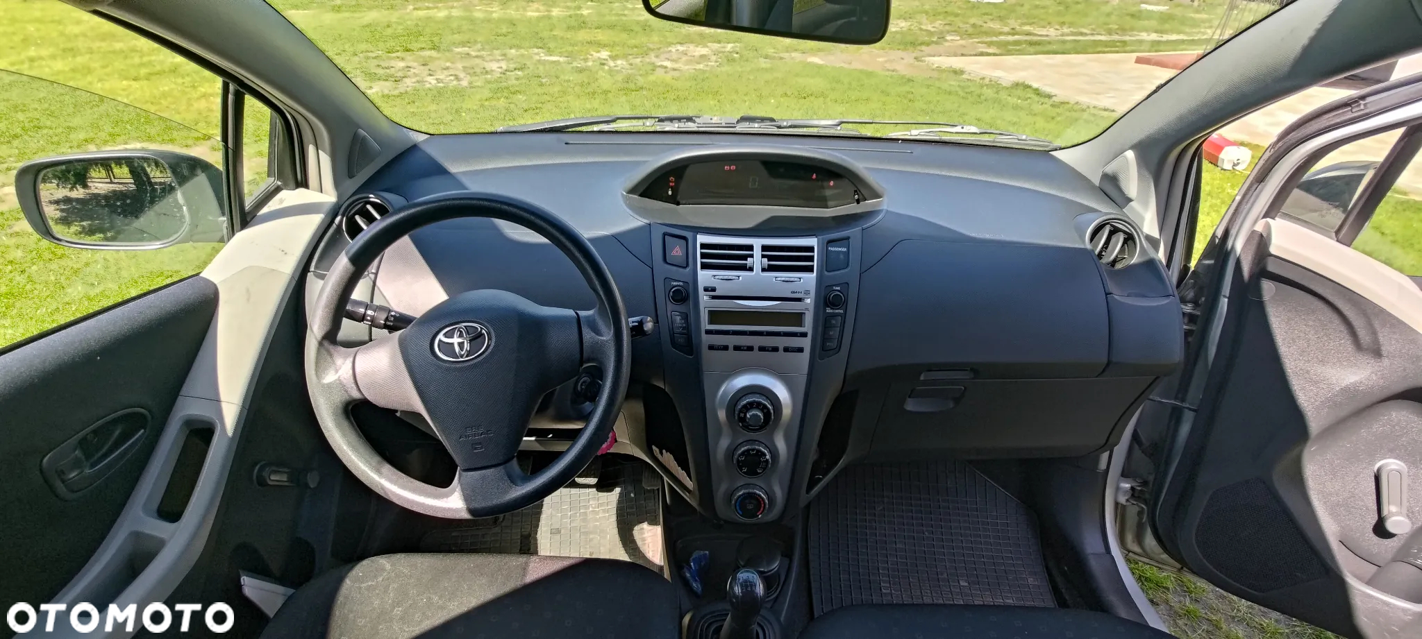 Toyota Yaris 1.0 Luna - 5