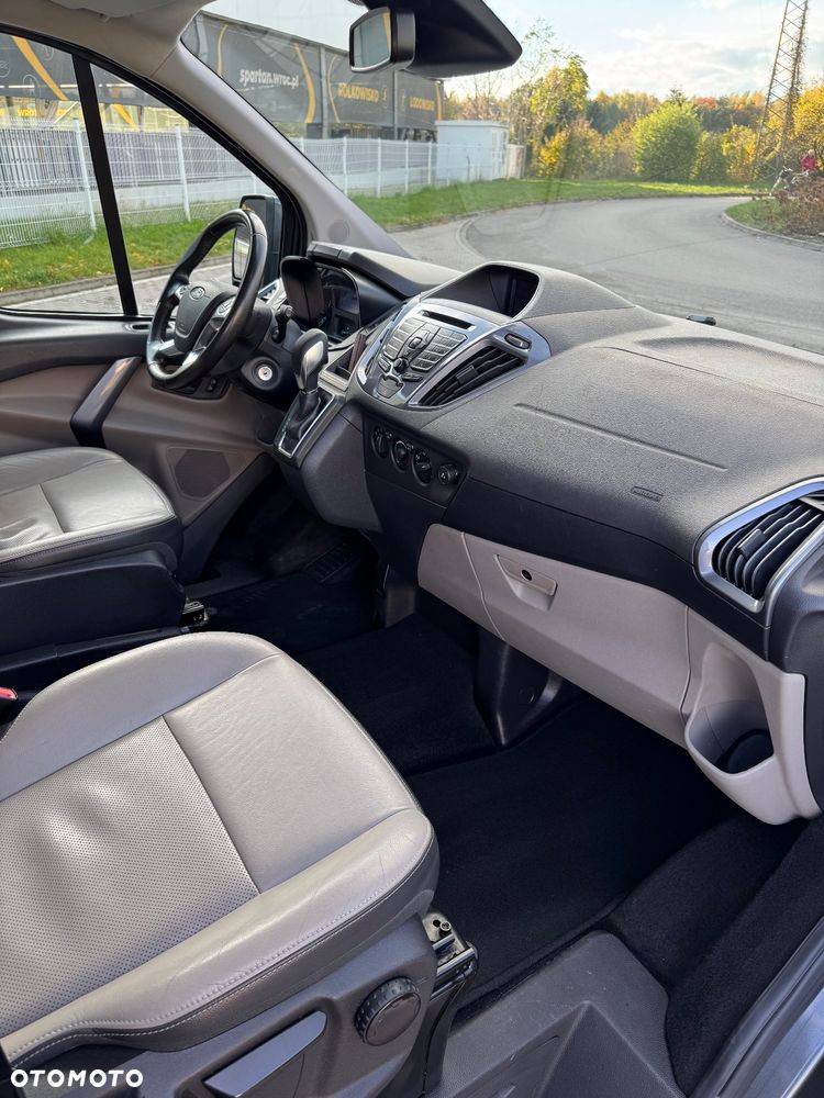 Ford Tourneo Custom 2.0 EcoBlue L1 Titanium SelectShift - 15
