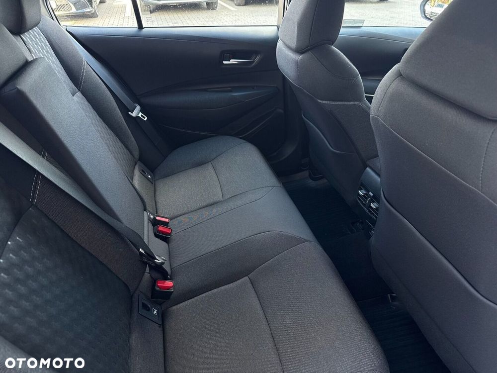 Toyota Corolla 1.8 Hybrid Comfort - 12