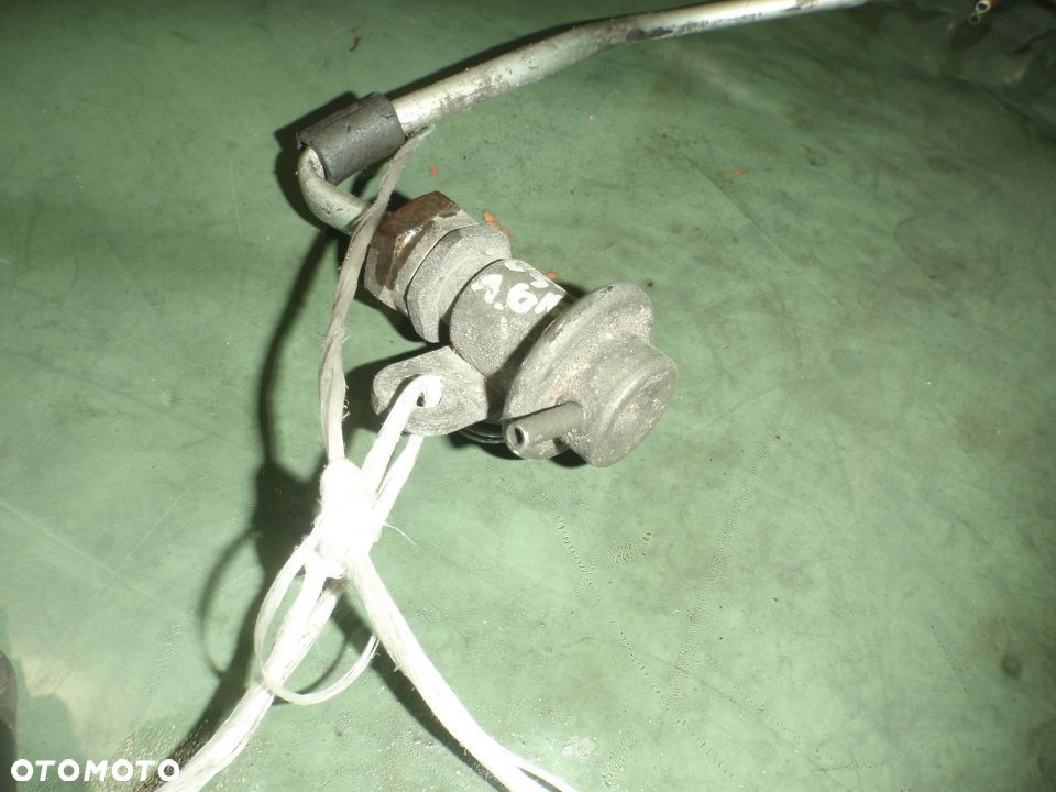 listwa paliwa zawór przewód paliwa wtrysk wtryskiwacz daewoo lanos nubira opel astra I II g corsa  vectra omega - 5