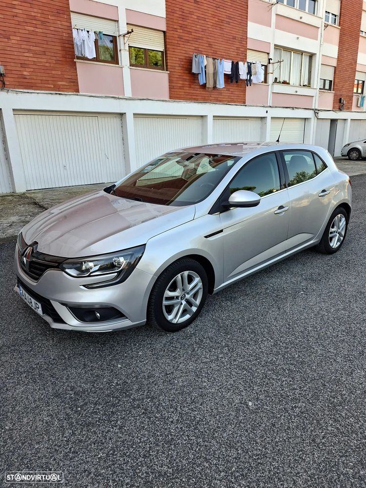 Renault Mégane 1.5 dCi Zen ECO - 2
