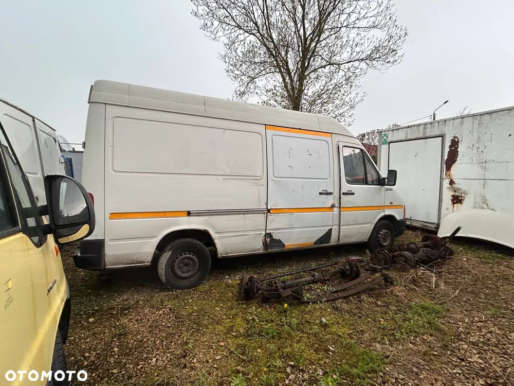 VOLKSWAGEN LT 28  wszystkie czesci maska silnik skrzynia most fotel dyfer lapa lusterko resory - 2
