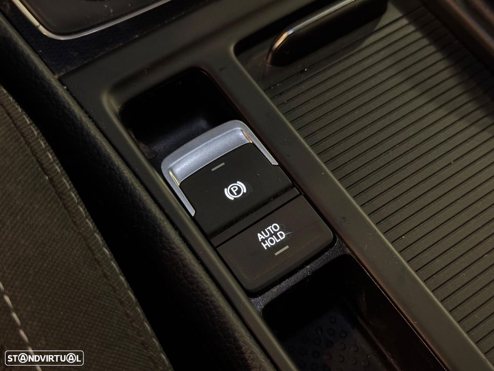 VW Golf 2.0 TDI GTD DSG - 26