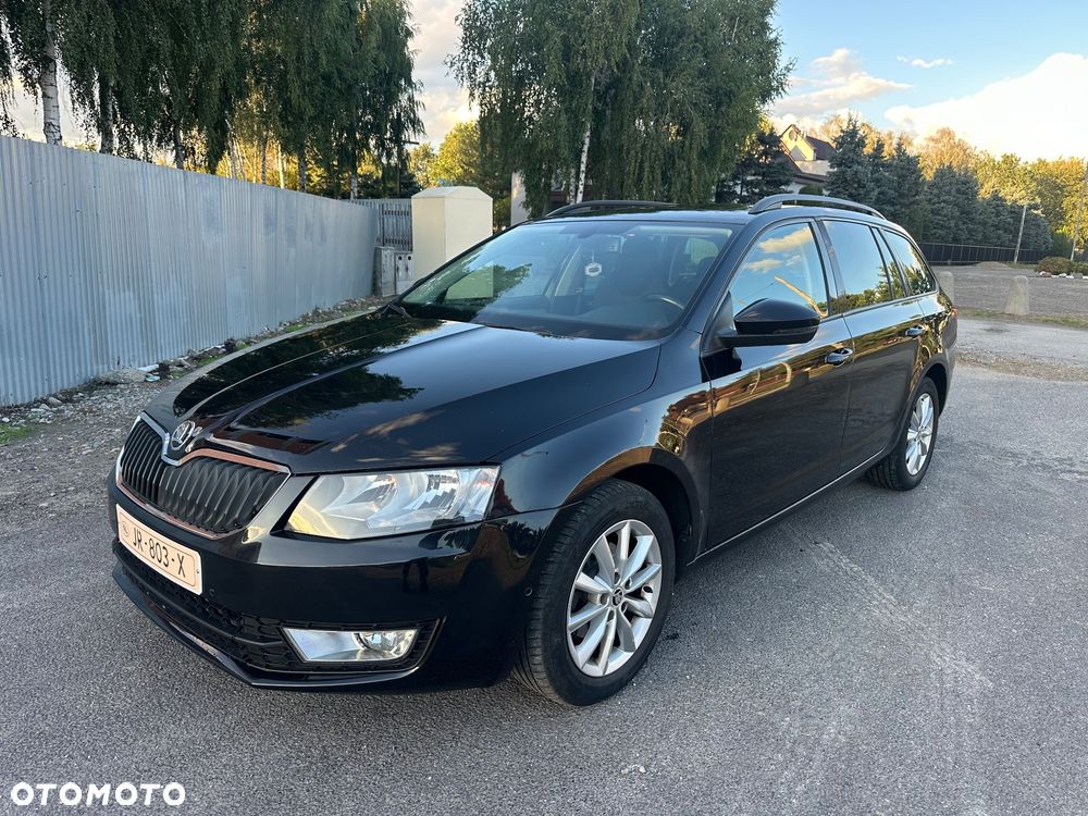 Skoda Octavia 1.6 TDI Ambition DSG - 24