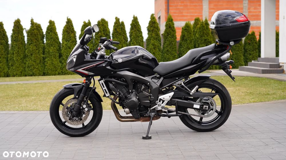 Yamaha FZ6 - 8