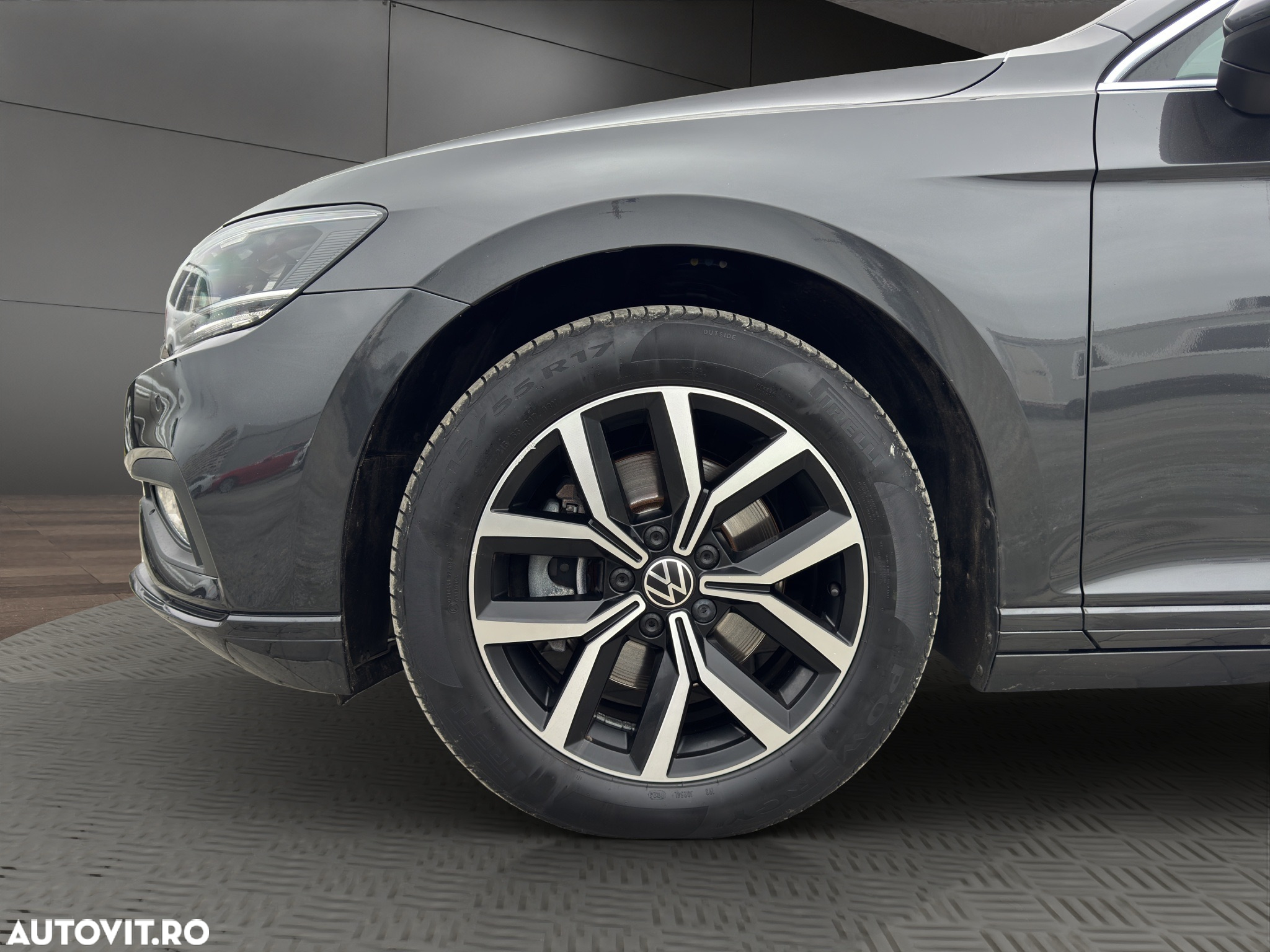 Volkswagen Passat 2.0 TDI SCR DSG Business - 19