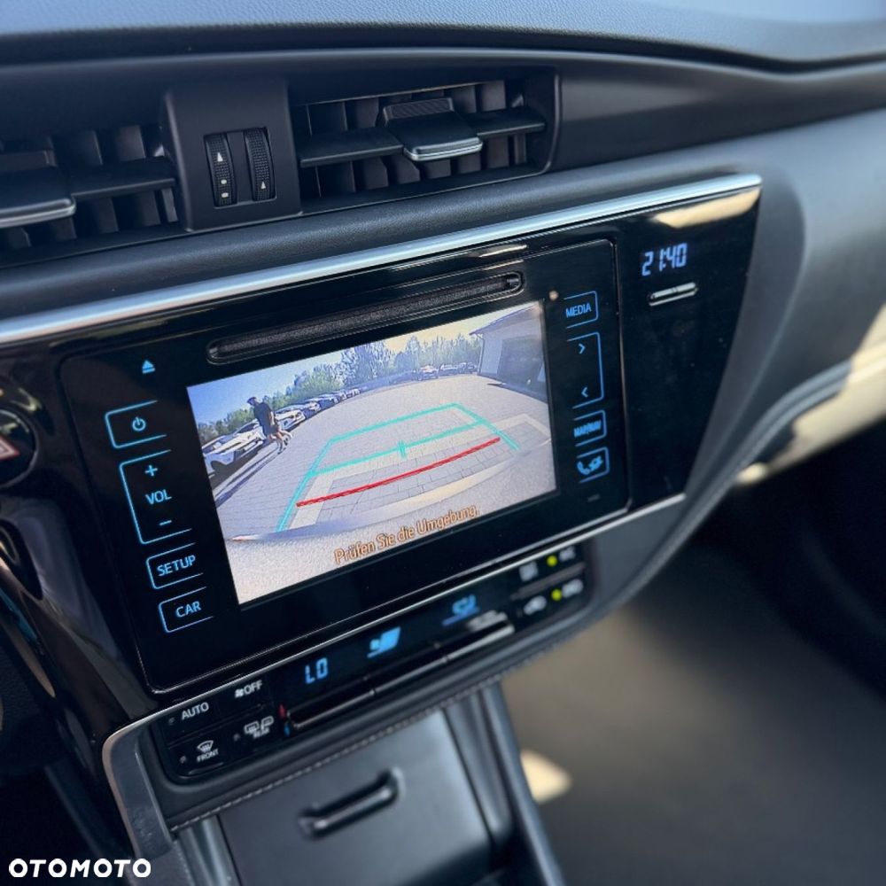Toyota Auris - 33