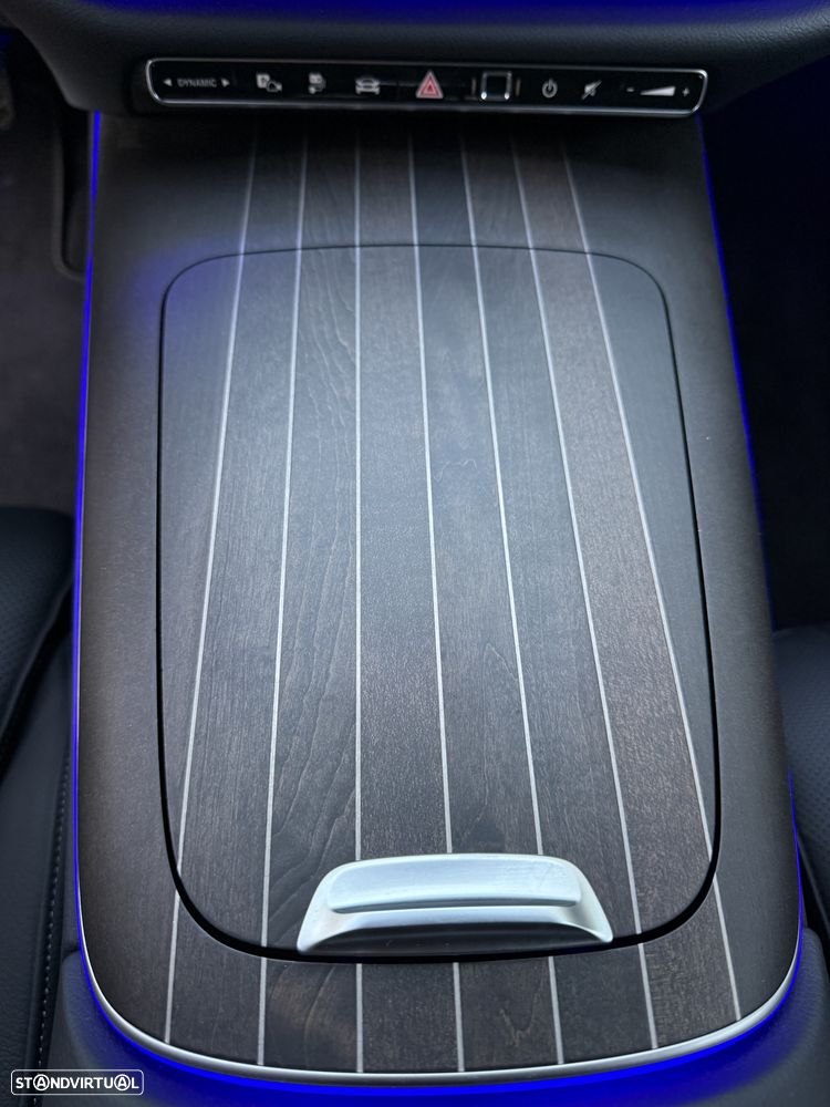 Mercedes-Benz E 300 - 15