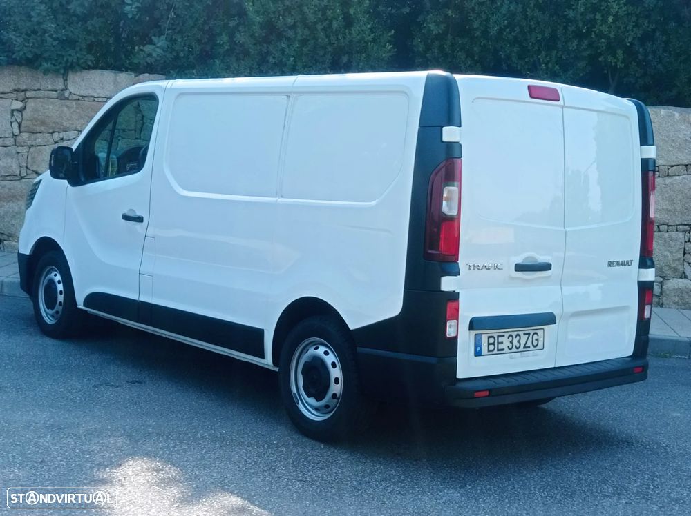 Renault TRAFIC-DEDUZ IVA-3 LUGARES - 3